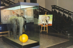 8.019-kiri-im-museum-u.-bild-1001